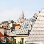 Bm Face Au Sacrecoeur Escapade A Deux